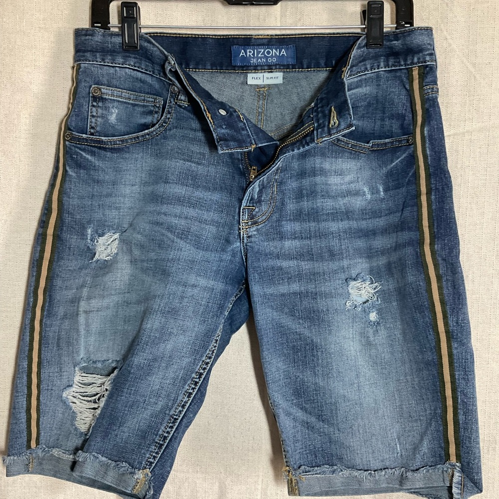 Arizona Jean Men Shorts, Sz 30.